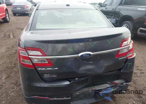 2018 Ford Taurus Se z USA, uszkodzony, nr VIN 1FAHP2D85JG116173